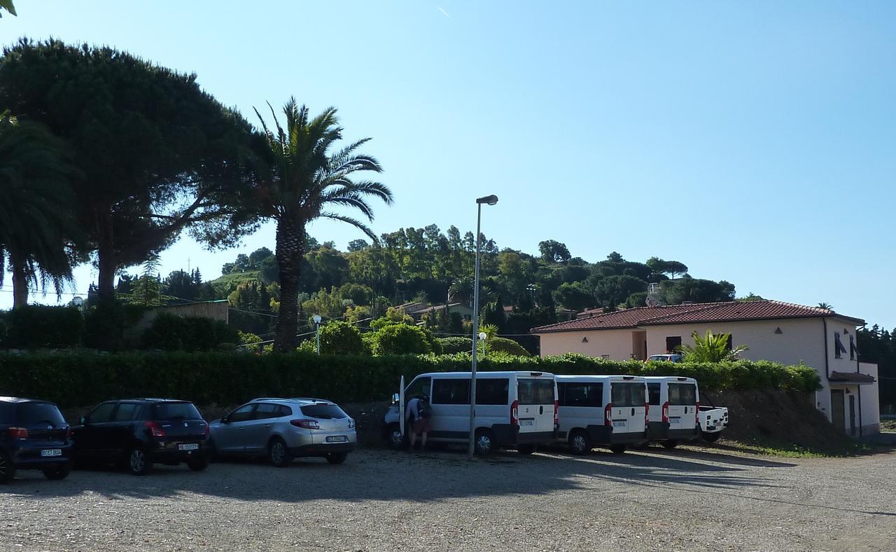 Hotel Barbarossa Porto Azzurro Exterior photo