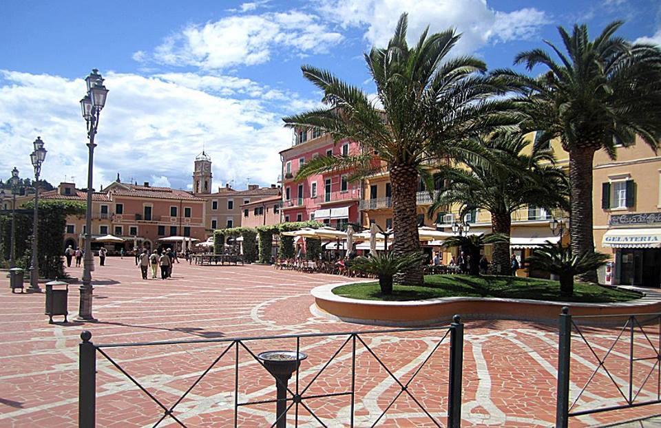Hotel Barbarossa Porto Azzurro Exterior photo